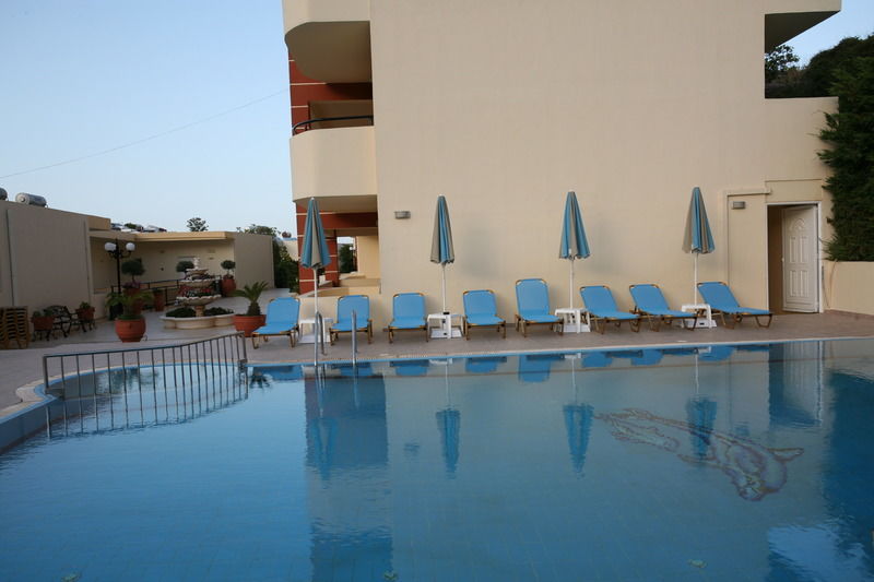 Elpis Studios And Apartments Bali  Екстер'єр фото